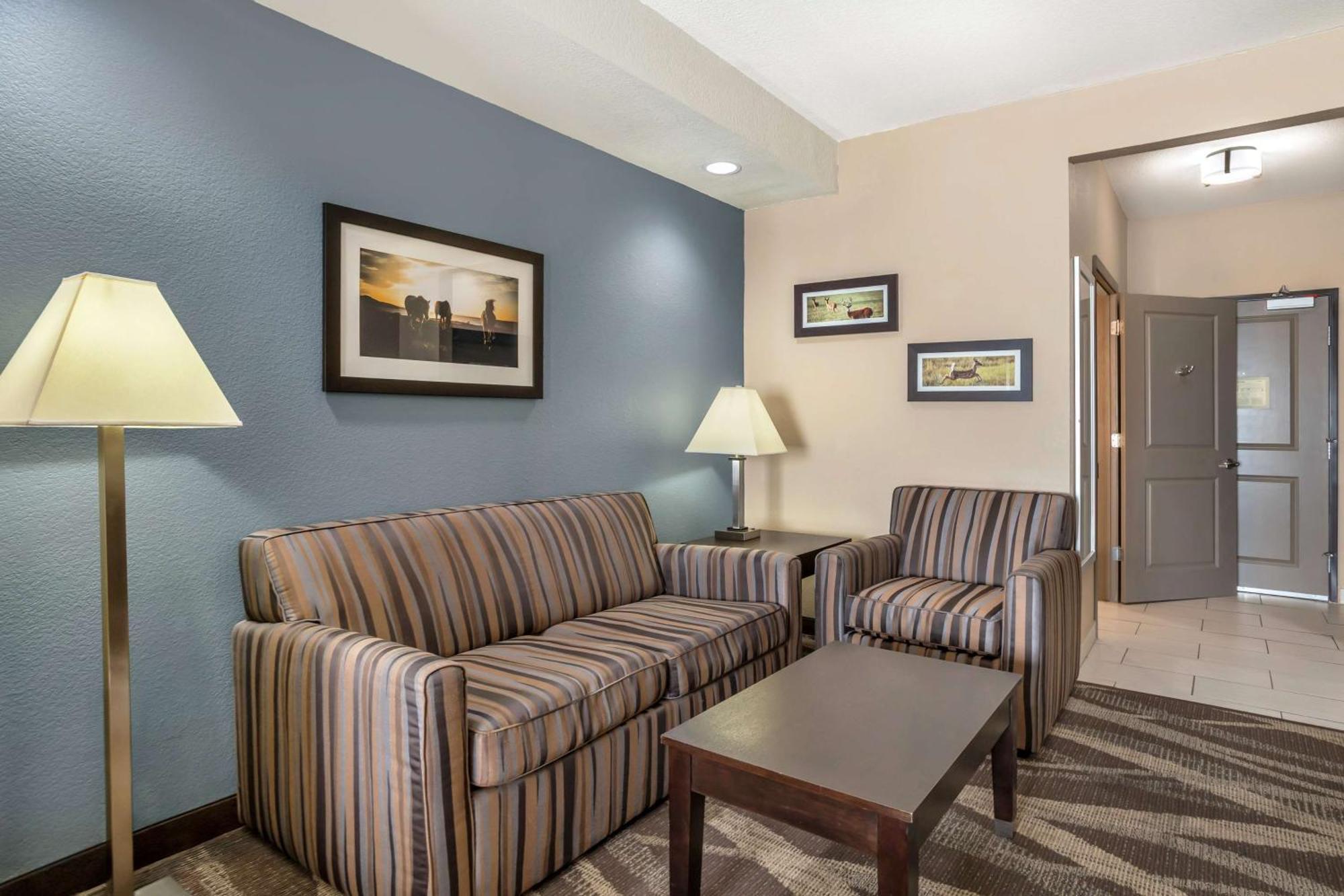 Best Western Plus Lake Jackson Inn & Suites Bagian luar foto