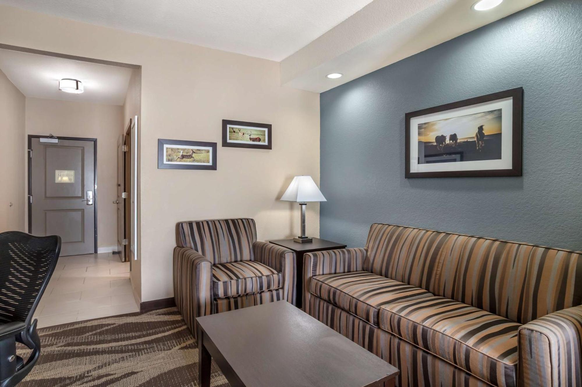 Best Western Plus Lake Jackson Inn & Suites Bagian luar foto