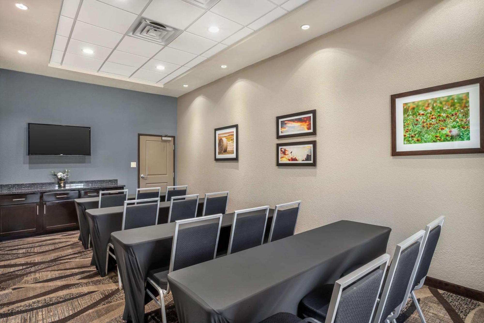 Best Western Plus Lake Jackson Inn & Suites Bagian luar foto