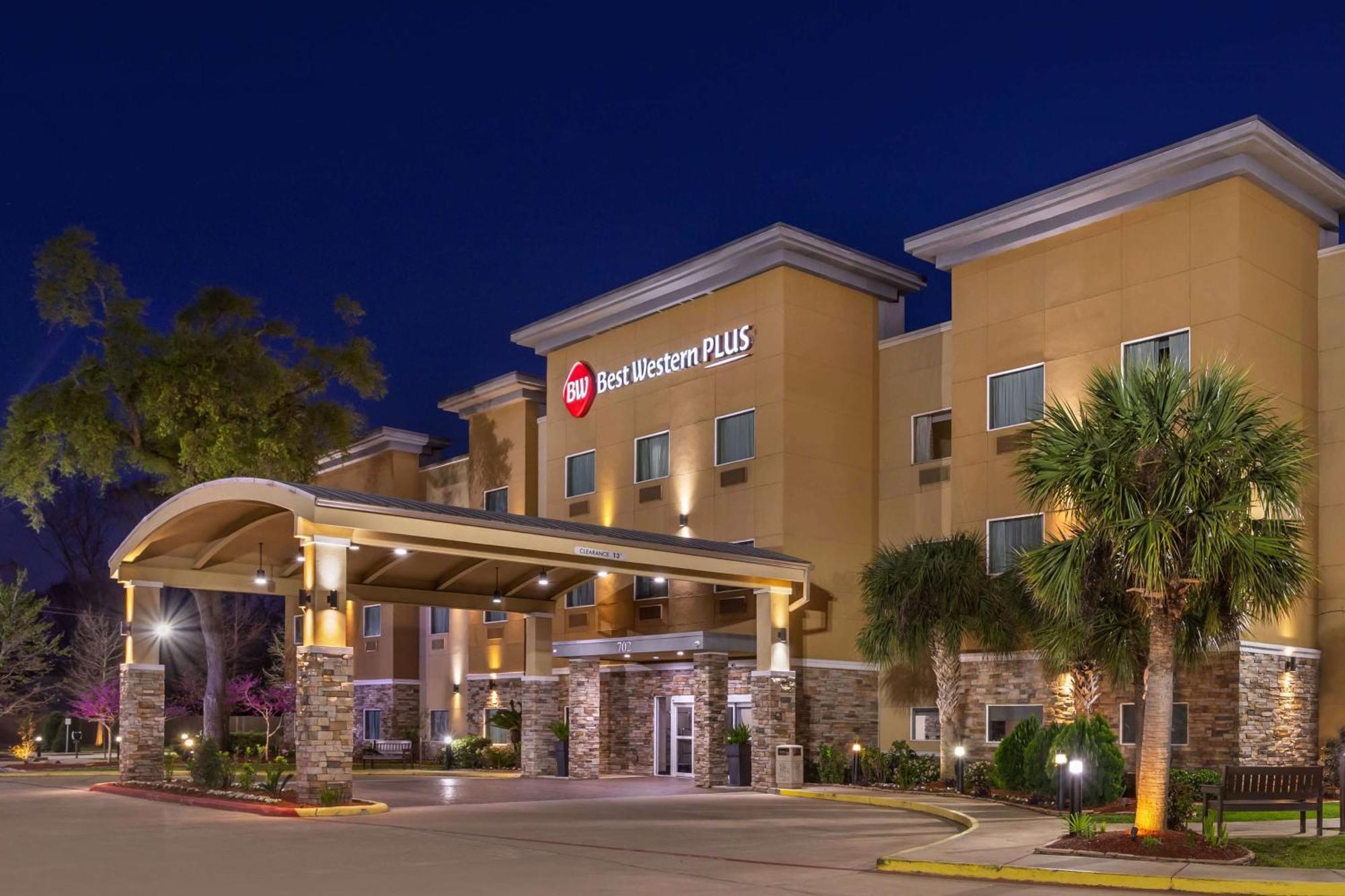 Best Western Plus Lake Jackson Inn & Suites Bagian luar foto